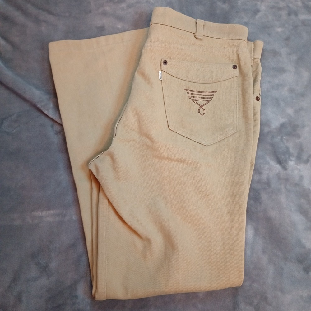 Vintage Levi's Jeans 1970s 70s Tan Beige Embroidered Pockets Mid‎ Rise Paper Tag